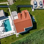 Villa Miamare By Guide *