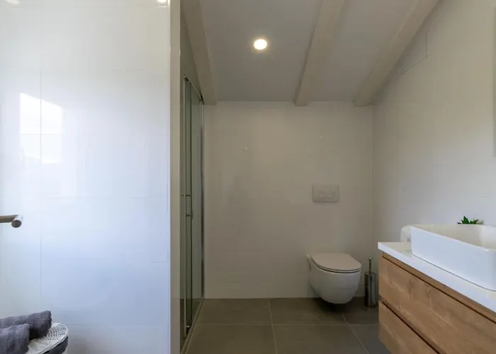 Miamare By Guide Villa