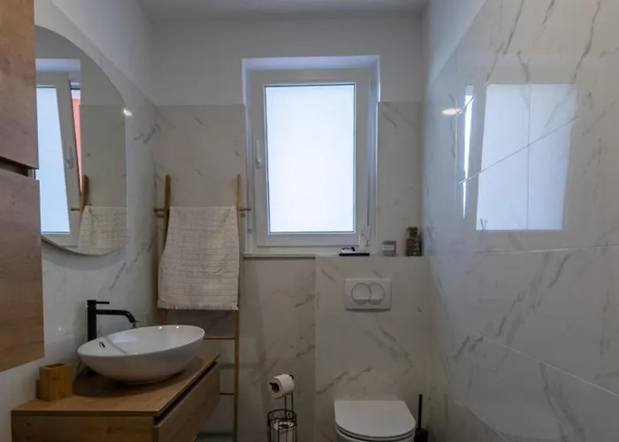 Villa Miamare By Guide